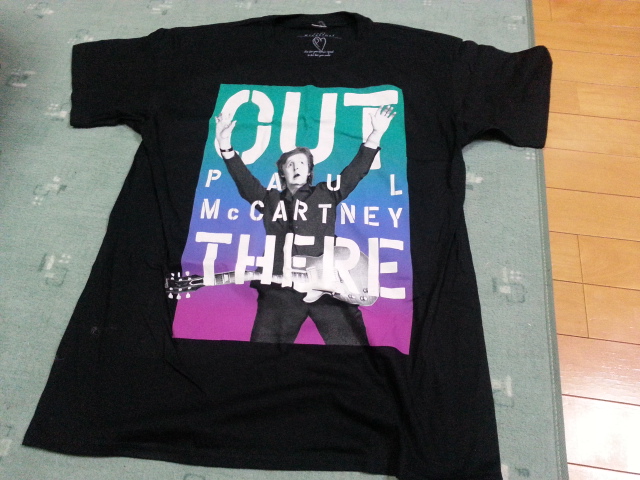 PAUL McCARTNEY OUT THER JAPAN TOUR 2014 OFFICIAL GOODS_b0042308_032479.jpg