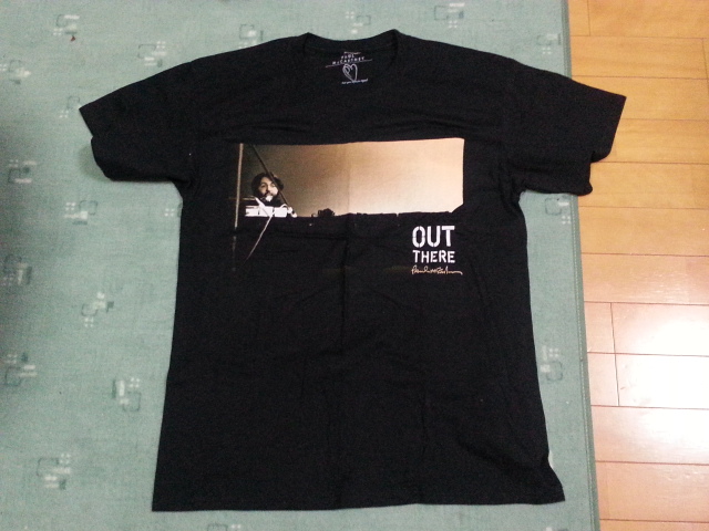 PAUL McCARTNEY OUT THER JAPAN TOUR 2014 OFFICIAL GOODS_b0042308_0325887.jpg