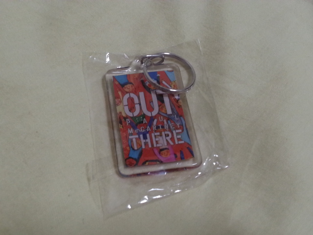 PAUL McCARTNEY OUT THER JAPAN TOUR 2014 OFFICIAL GOODS_b0042308_0343179.jpg