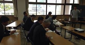 富山県議会山村振興議員連盟が自伐型林業の視察に_a0051539_18301699.jpg