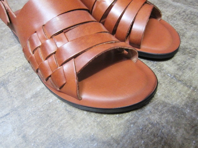 今季も・・いつもの人気者(^^♪ イタリアSANDAL 界の雄: EMOZIONI_d0152280_15252377.jpg