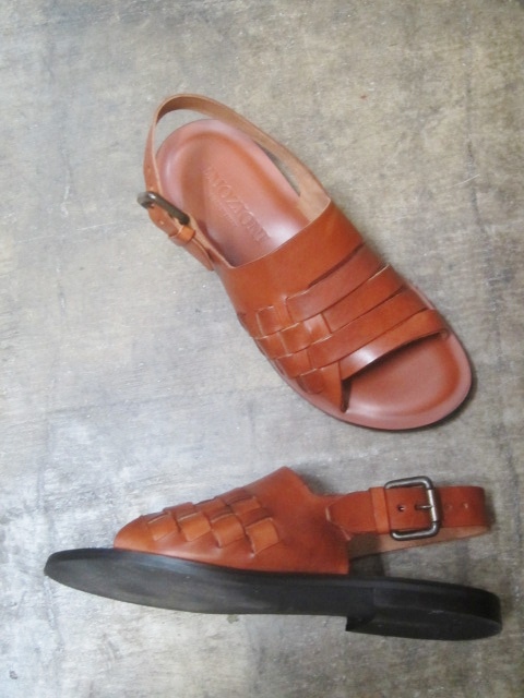 今季も・・いつもの人気者(^^♪ イタリアSANDAL 界の雄: EMOZIONI_d0152280_15253232.jpg