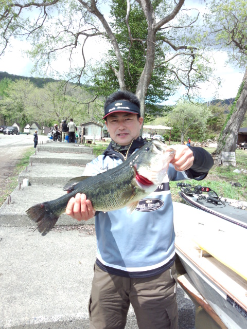 中川選手　JB檜原湖　第一戦レポート_a0097491_944578.jpg