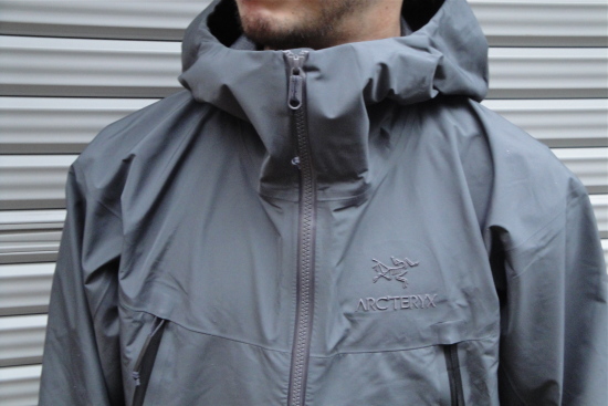 【希少】アークテリクスリーフ　M ウルフ ARC'TERYX - 【ほぼ未使用・希少】アークテリクス リーフ