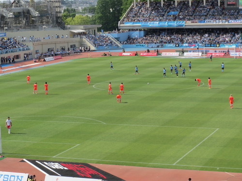 ハマ風を背に受けて羽撃け、学！【第１４節 vs.川崎】_f0056435_21532128.jpg