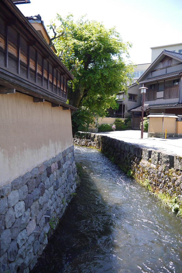 f0325671_14184657.jpg
