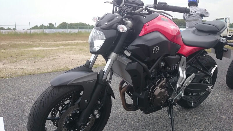 【YAMAHA】MT-07  インプレッション_a0245339_1240447.jpg