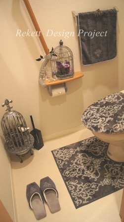 時々トイレの模様替えしませんか~♥_f0029571_233433.jpg