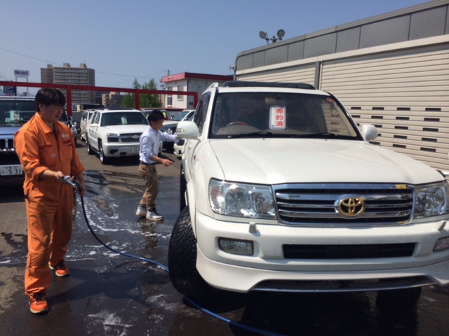 店長のニコニコブログ!5月23日 金曜日 T様 ヴェルファイア納車☆ランクル ハマー アルファード_b0127002_21303351.jpg