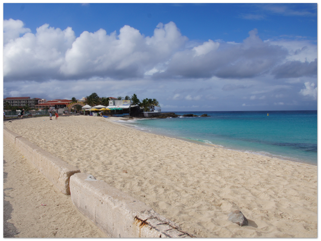 東カリブ海クルーズ(17) 飛行機とビーチのコラボ☆マホ・ビーチ_d0210324_8154413.jpg