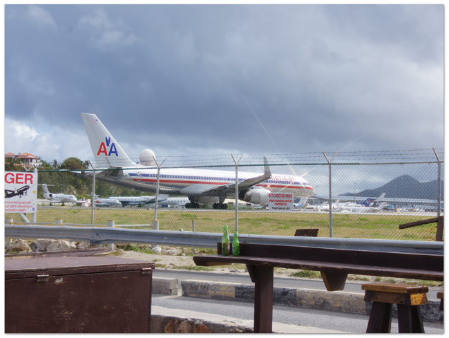 東カリブ海クルーズ(17) 飛行機とビーチのコラボ☆マホ・ビーチ_d0210324_820321.jpg