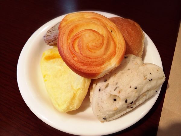 懐石cafe むくの木_e0292546_1641599.jpg