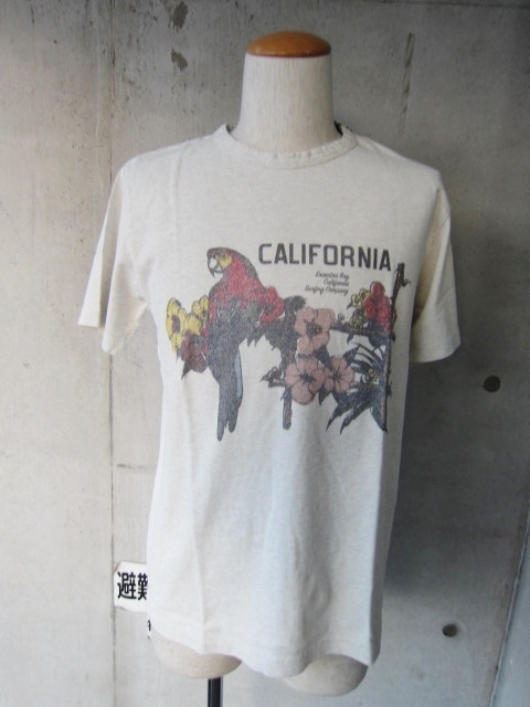 Kato AAA ・・・ らしさ溢れる上級PRINT TEE！♪！_d0152280_11212997.jpg