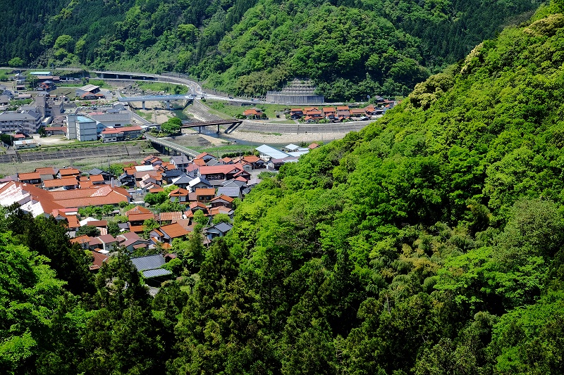 西日本一周ツーリング　未体験エリア中国山地　５月７日_f0050534_08064667.jpg