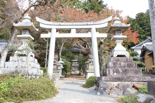 蒲生郡日野町西明寺　十二神社_c0299655_16365008.jpg