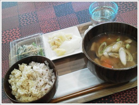 食べるスープの店_e0151254_11421061.jpg