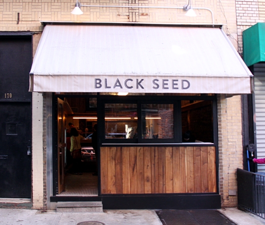 NYに新スタイルの大人気ベーグル店登場 Black Seed Bagel_b0007805_1535626.jpg