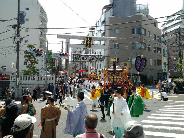 ５月２４日（土）　湯島天満宮平成２６年神幸祭_e0093518_17431794.jpg