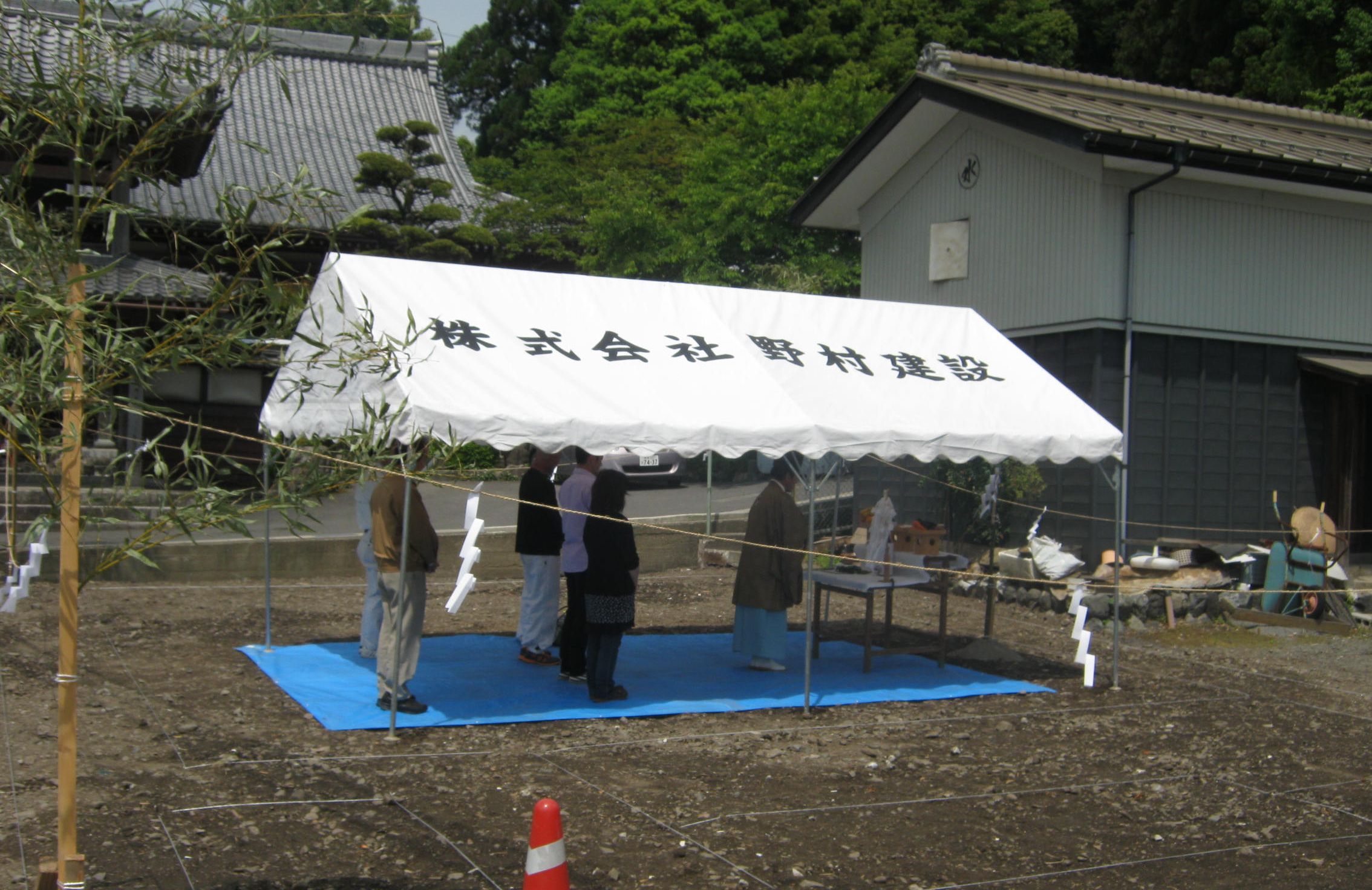 地鎮祭_e0290463_1558211.jpg