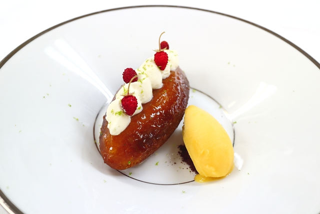 Baba au rhum　　　　ババ・オ・ロム_f0303590_00025326.jpg