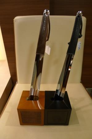 新しい靴べらが入荷しました。_d0166598_16265366.jpg