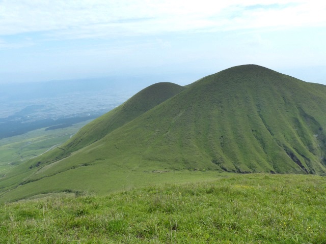 阿蘇烏帽子～杵島岳へ_b0025101_023526.jpg