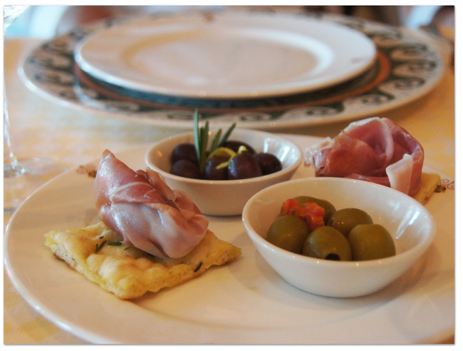 東カリブ海クルーズ(19) カバーチャージレストラン☆サバティーニ_d0210324_6542112.jpg