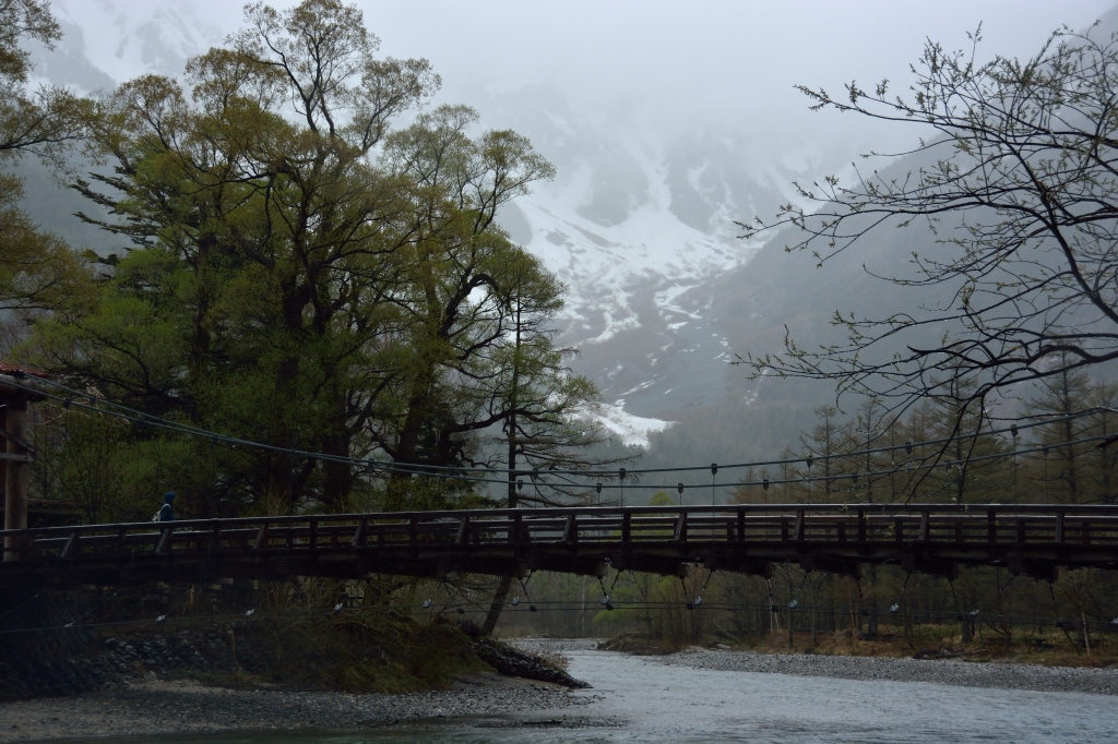 雨の上高地(完)・・・『 河童橋付近 』_d0241981_17515680.jpg