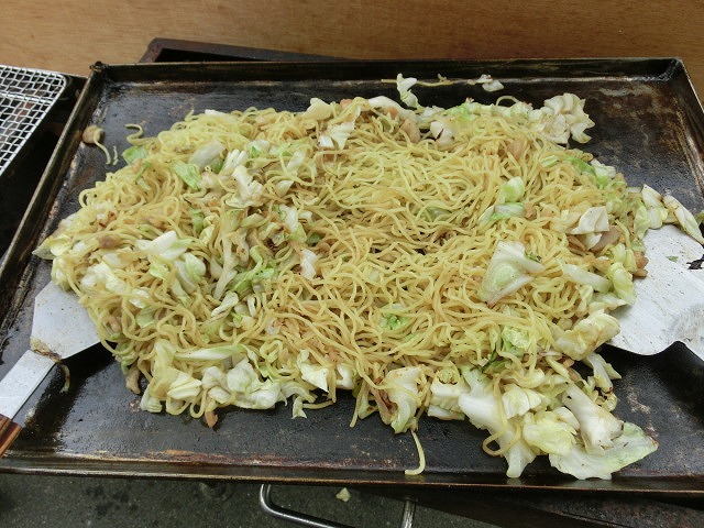 夏が近づいてきました! 町内会の防疫作業とバーベキュー_f0141310_4171438.jpg