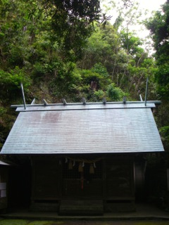 ２つの鉈切神社、洲崎神社その２。東京湾フェリー利用、金谷〜洲崎（5月28日）_b0113219_02053023.jpg