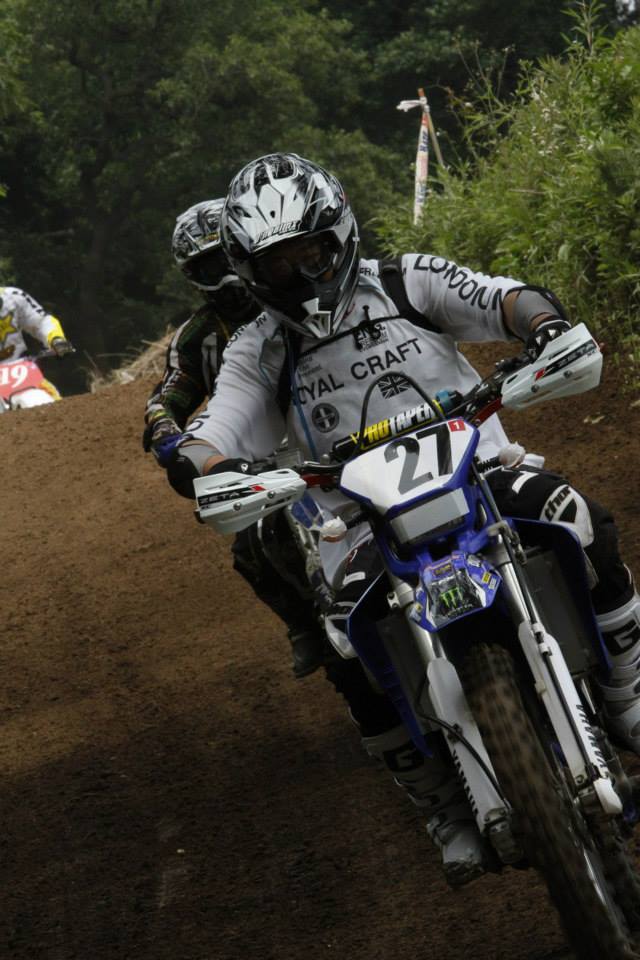 c0223419_15501346.jpg