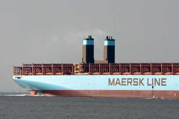 MARSTAL MAERSK~マースタル マースク_e0158925_2318955.jpg