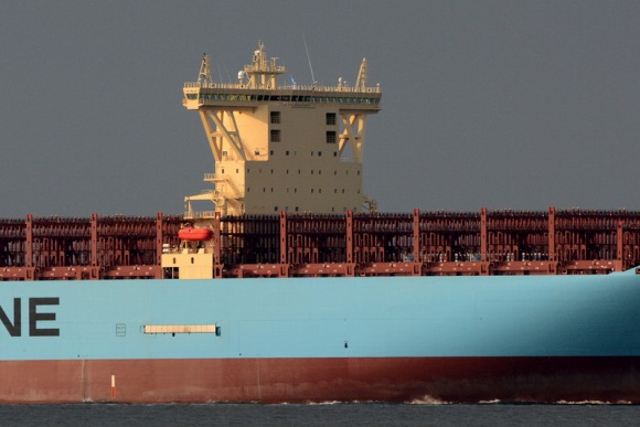 MARSTAL MAERSK～マースタル マースク_e0158925_2319334.jpg