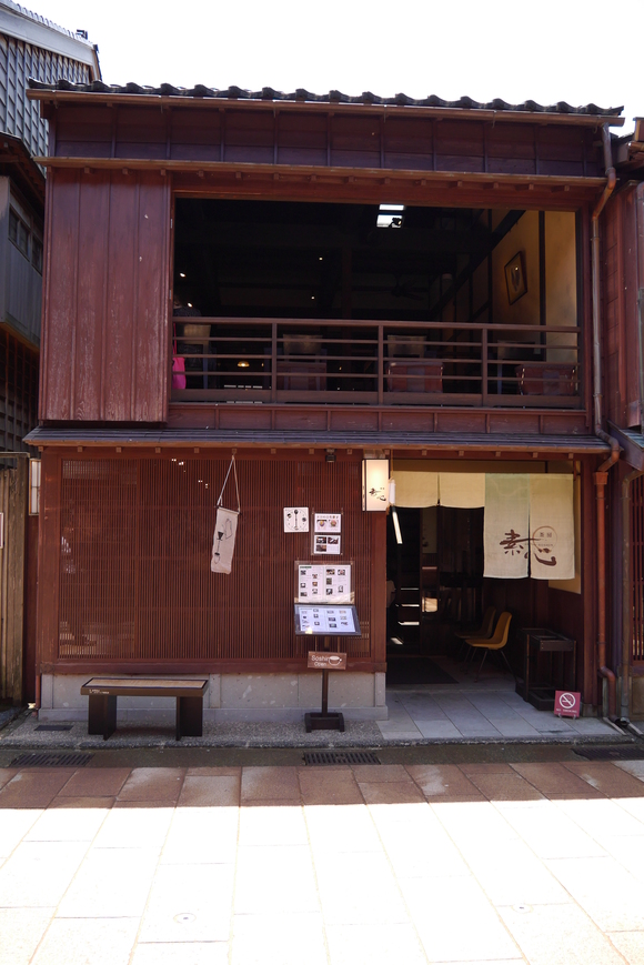 f0325671_98278.jpg