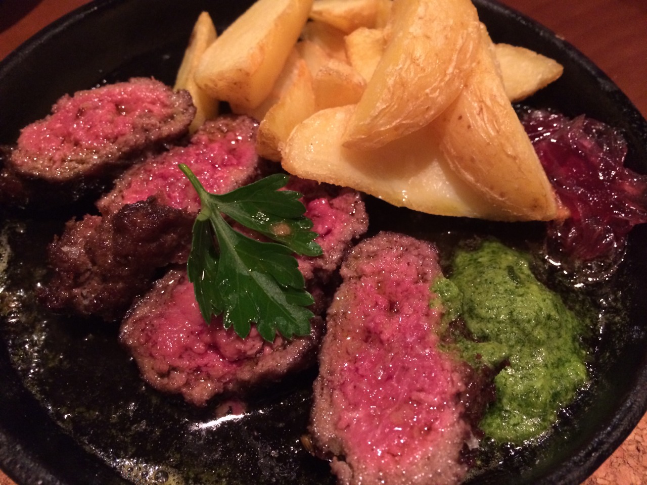 29 carne @弥生町_e0115904_3375213.jpg