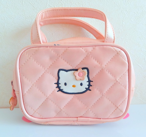 ハローキティキルトシリーズ6点セット 新品未使用97年製当時物 粧美堂から「ハローキティ50周年ピンクキルトシリーズ」が登場