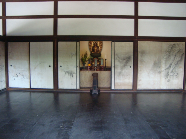 大徳寺へ行く。　～春の特別拝観～_f0232060_20503887.jpg