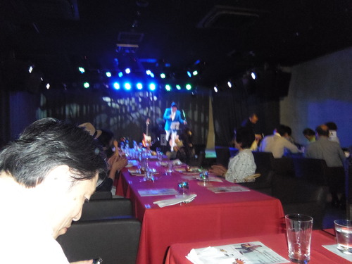 南部なおと氏のライブに行きました・・・。_c0198869_22515283.jpg