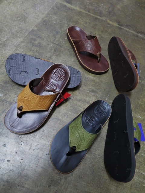 大人のSANDAL ダイジェスト版~其の① (JUTTA NEUMANN 、THE SANDAL MAN 、)_d0152280_7331718.jpg