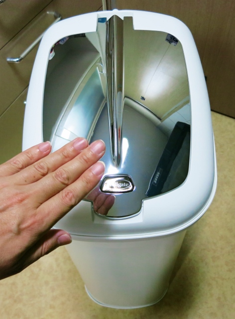 自動開閉ゴミ箱_b0083801_23134584.jpg