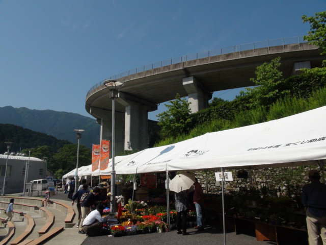 f0231709_01049.jpg
