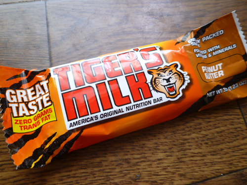 Tiger\'s Milk Nutrition Bars Peanut Butter_c0152767_21241680.jpg