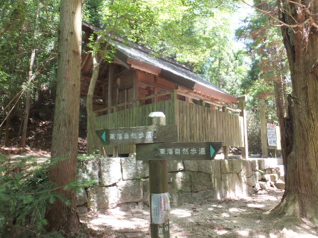 a0271502_14115410.jpg