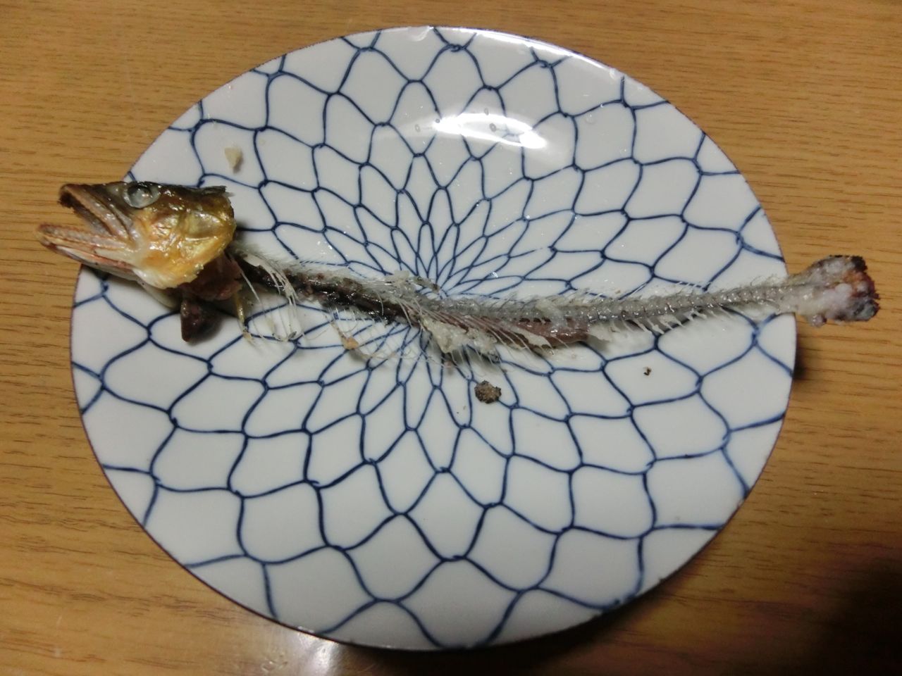 Japan Image 鮎 塩焼き 骨