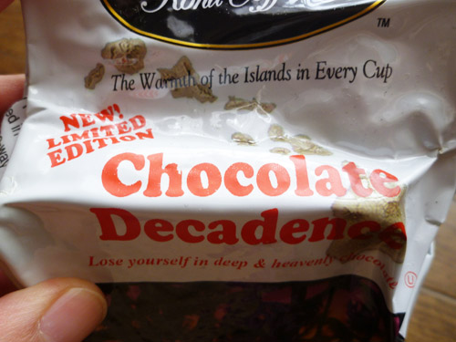 Hawaiian Isles Kona Coffee Co. Chocolate Decadence_c0152767_18321637.jpg