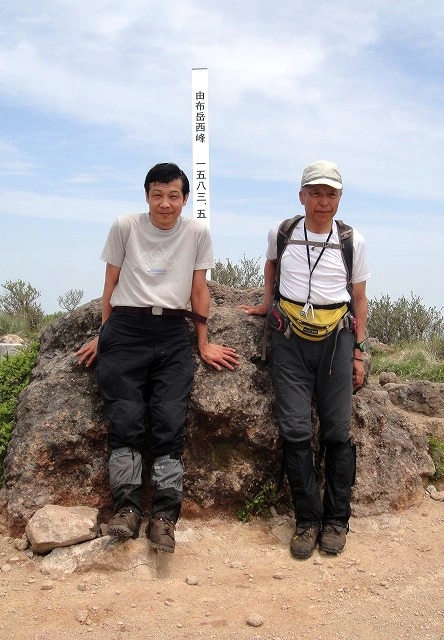 ＜2014年５月18～22日＞2014九州登山ﾃﾞﾋﾞｭｰ＆歴史探訪旅①：（由布岳・大崩山）_c0119160_20482794.jpg