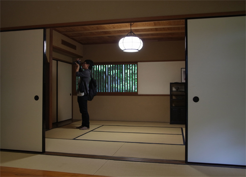 建築家白井晟一の空間に身を置く、そのプロポーションを実寸大で体感する!_d0021969_1304961.jpg