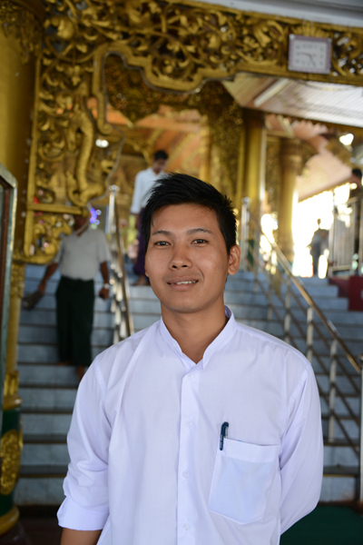 スーレーパヤー～ミャンマー・ヤンゴンの寺院_e0171573_2026657.jpg