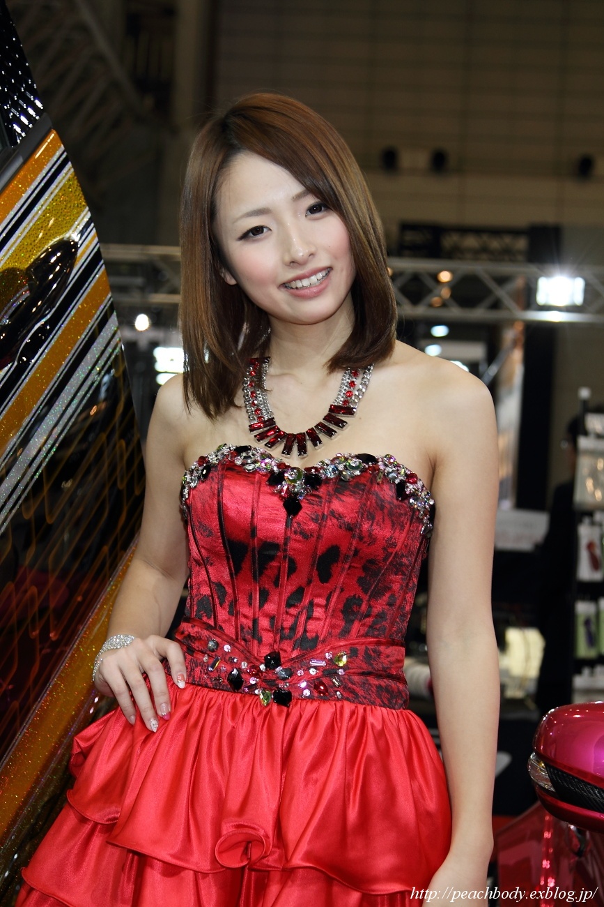 長谷川麻友 さん 株式会社v Vision ブース その2 Peach Body