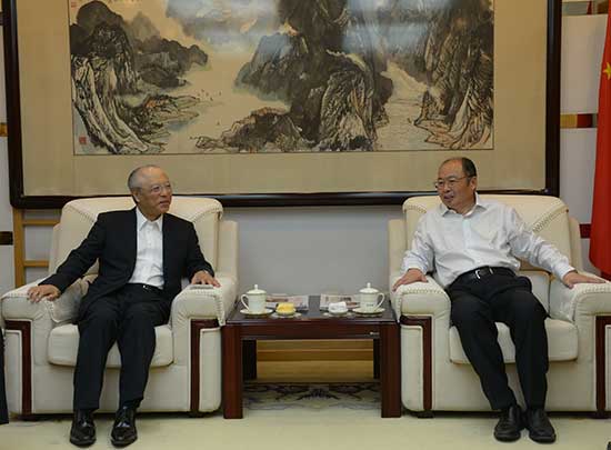 ついに朝日新聞の天敵「じゃあの氏」降臨！：朝鮮学校とは「アルカニーダ」製造校だったことを暴露！！_e0171614_19522435.jpg